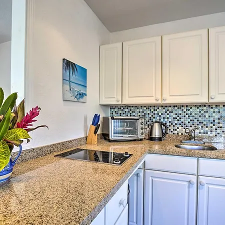Tropical Kailua-Kona Retreat With Saltwater Pool!-3